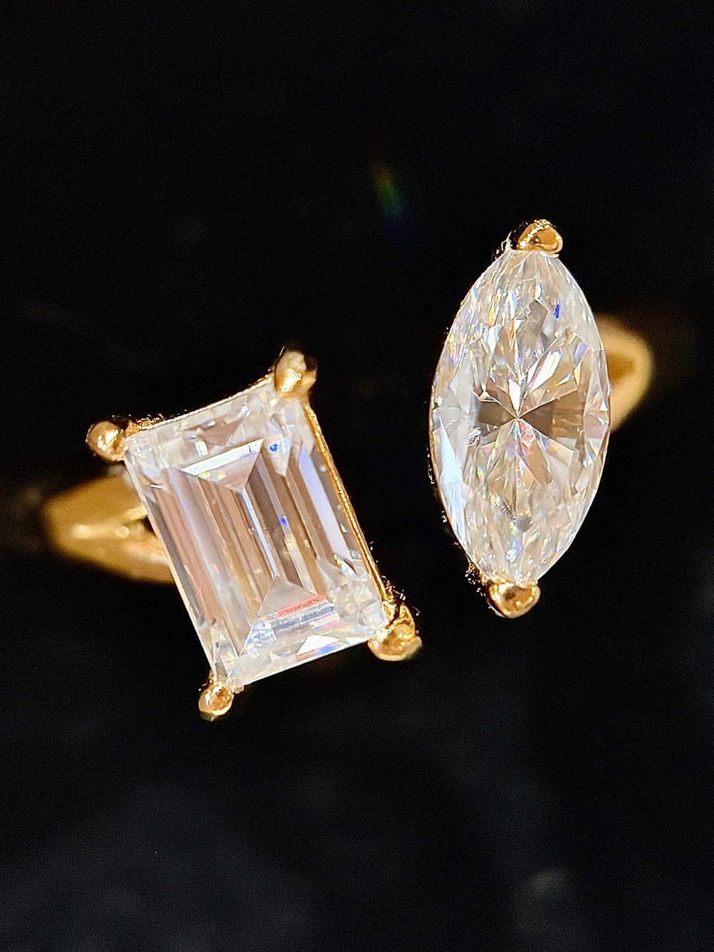 New 18K Gold Plated Toi-et-moi Marquise/Emerald cut Moissanite ring